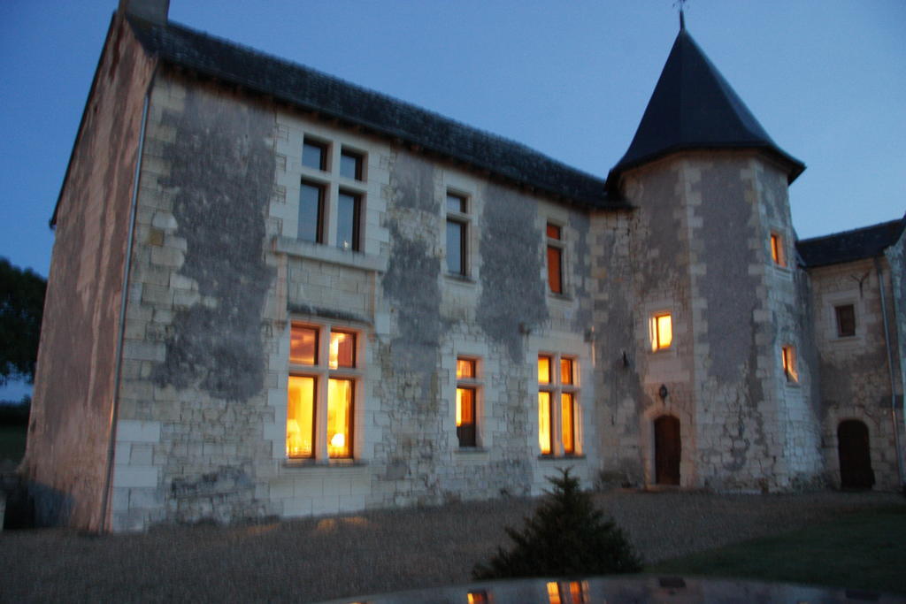 Bed and Breakfast Manoir Du Bois Noblet Louerre Exterior foto