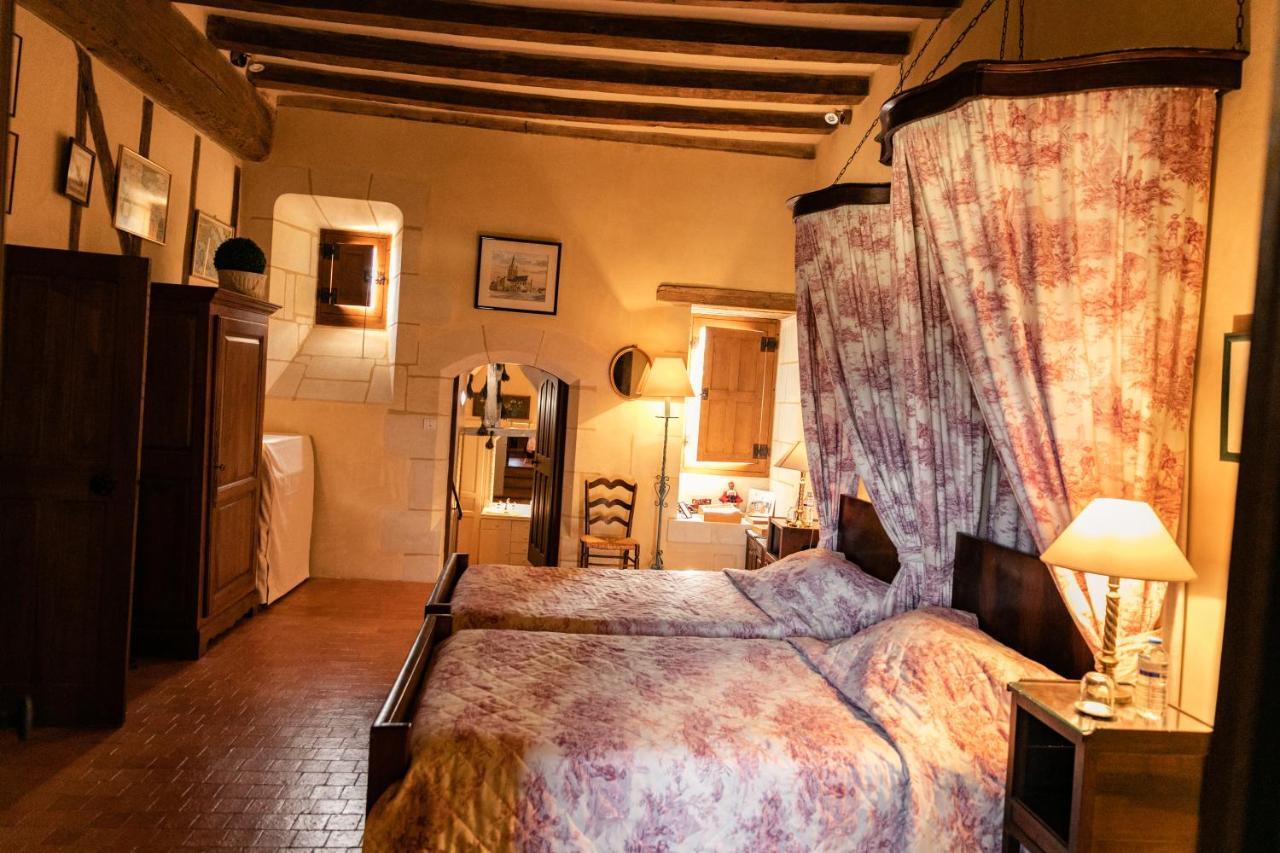 Bed and Breakfast Manoir Du Bois Noblet Louerre Exterior foto